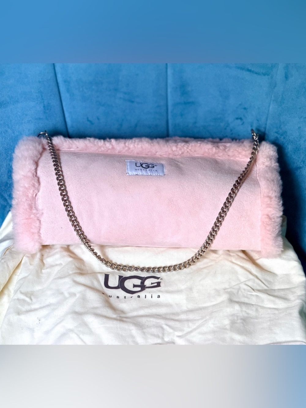 UGG Suede Leather Shearling
Sherpa Sheepskin Hand Muff Crossbody Clutch - Picture 2 of 8